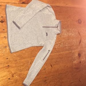 Patagonia small sweater